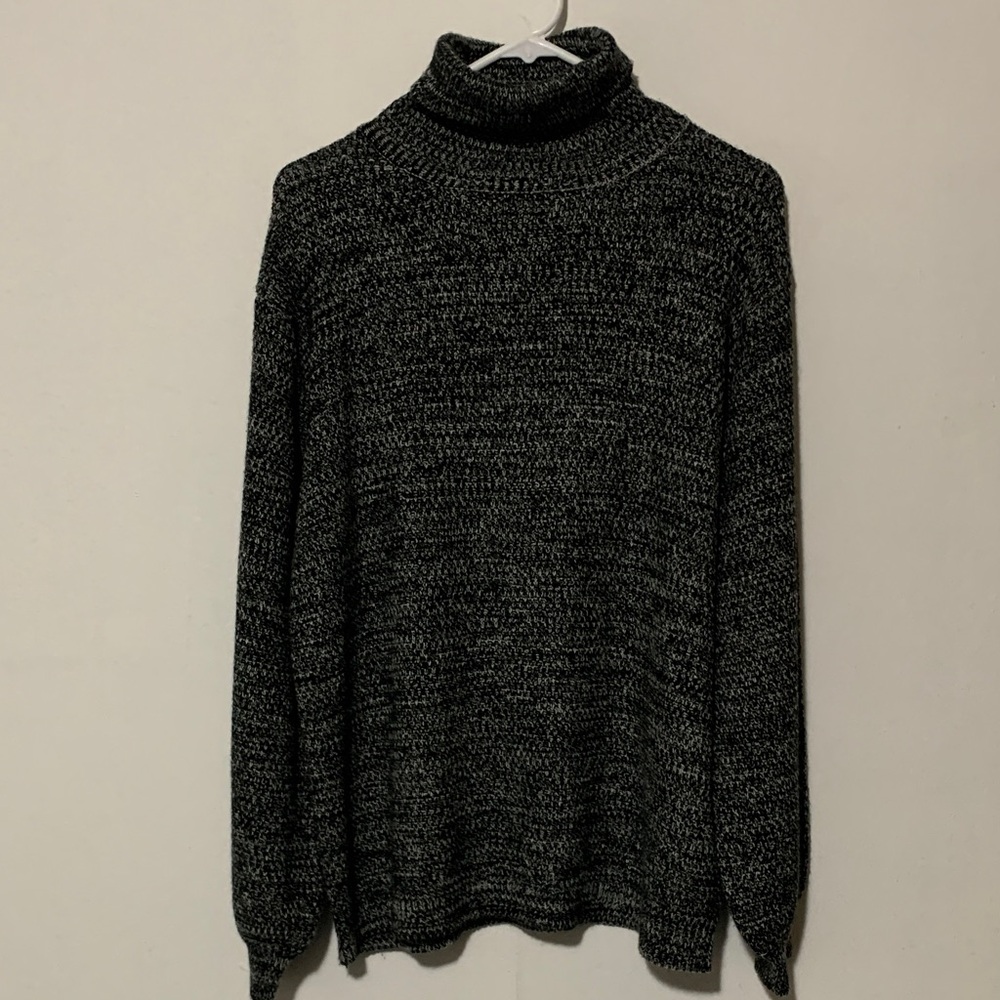 Zenana Outfitters Charcoal Turtleneck Sweater